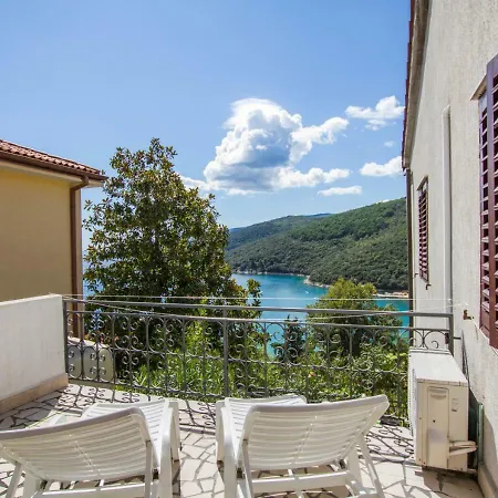App Close To The Beach,pets Welcome